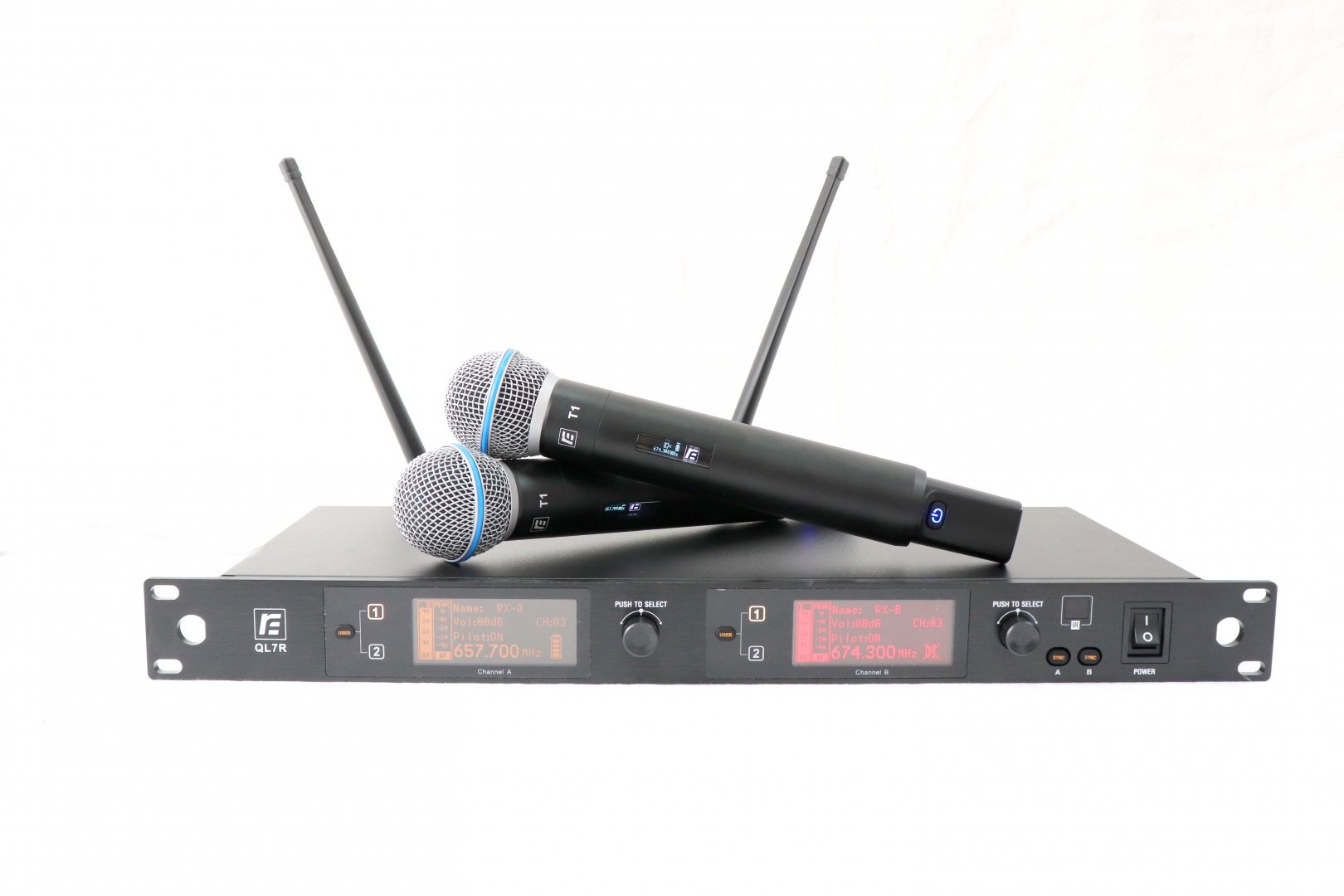 RFIntell QL7R/T1-A 651,800-683,400 МГц 2-канальная радиосистема с 2-мя ручными микрофонами в Химках